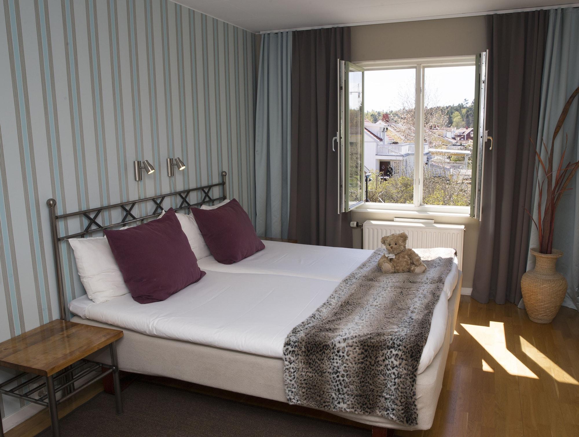 Maude´s Enskede 3*